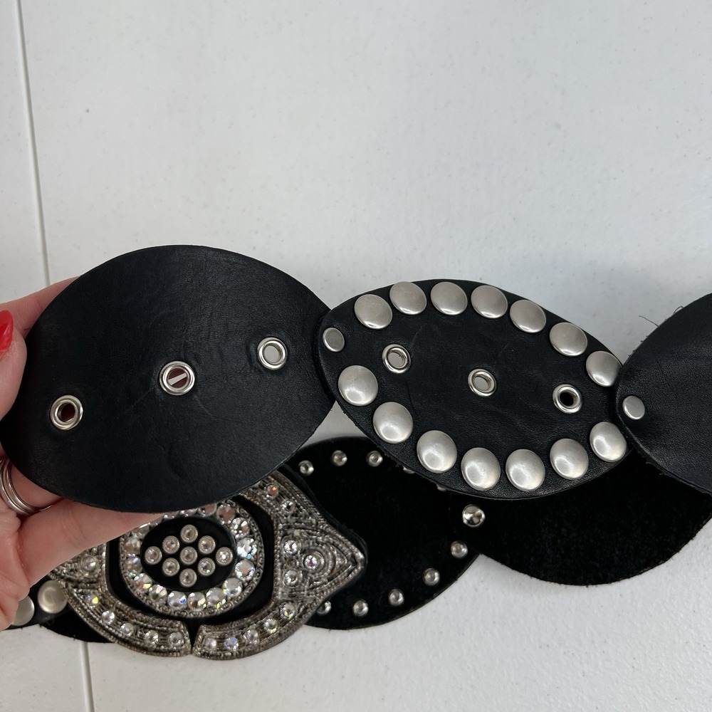 Leather Studded Belt Large 38 Bling Buckle Conch Style Black Silver Southwestern - Picture 8 of 16